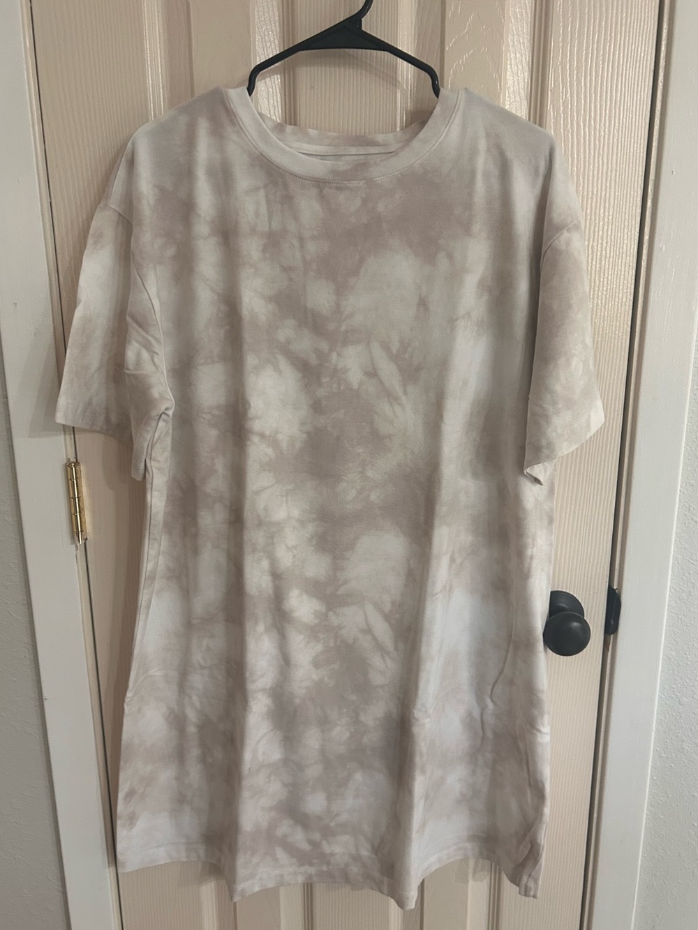 A New Day Women’s Neutral Tie-Dye T-Shirt Dress